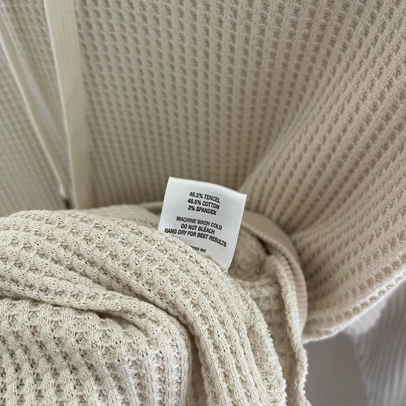 Feat Men's Oatmilk TreeCell Waffle Hoodie - Picture 4 of 4